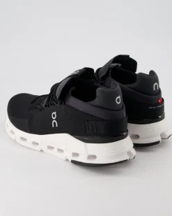 Cloudnova Sportschuhe in Schwarz