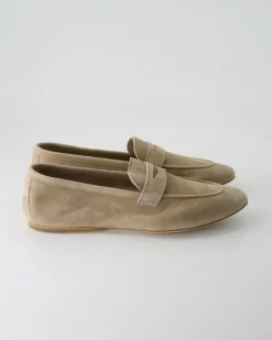 D0660001-271 Slipper in Beige