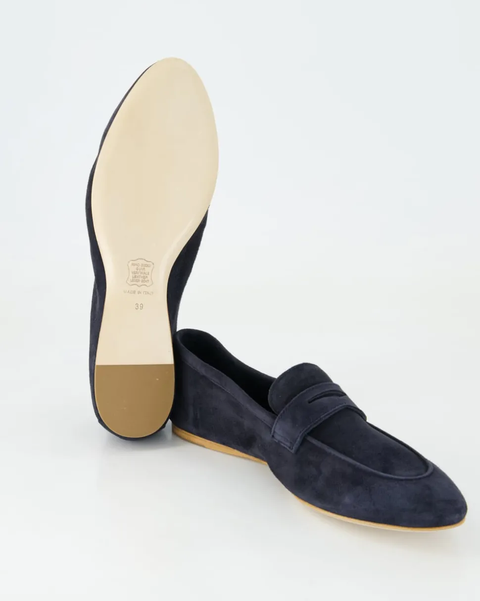 D0660001-271 Slipper in Blau