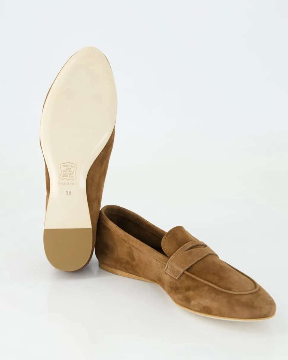 D0660001-271 Slipper in Braun