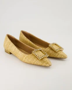 Diamond Ballerinas in Beige