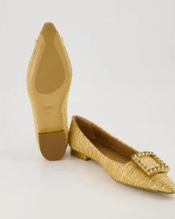 Diamond Ballerinas in Beige