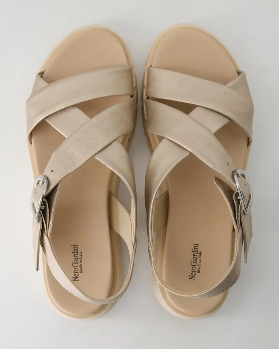 E513697D-675 Sandalen in Bronze