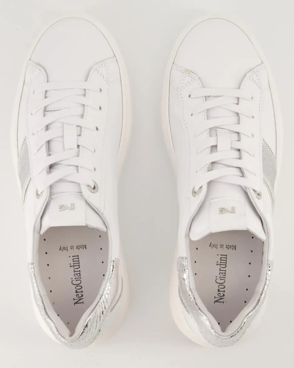 E409919D- Sneaker in Weiß