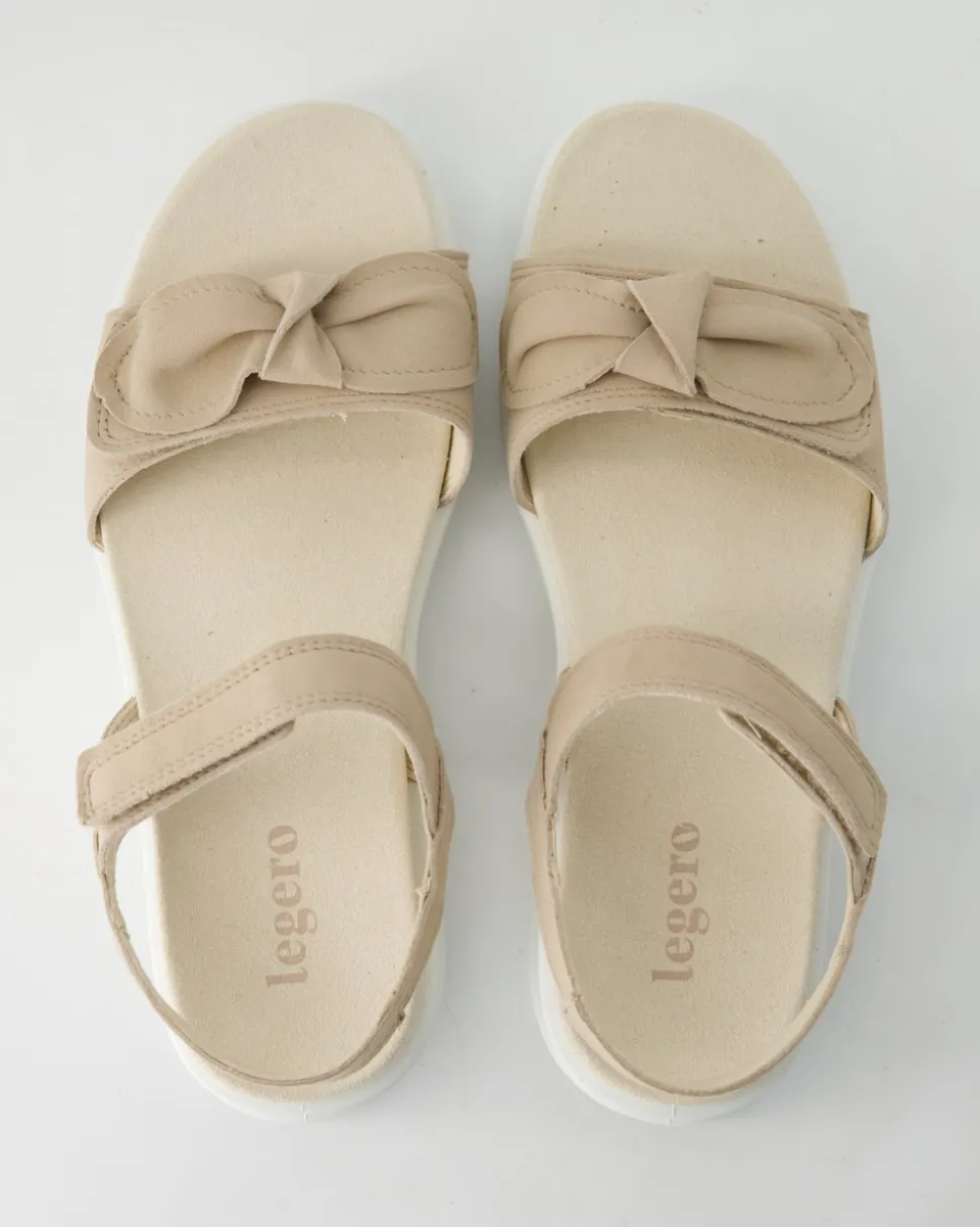 Ella Sandalen in Beige