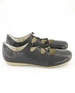 Fiona 04 Slipper in Schwarz