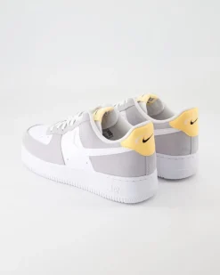 FQ7779-001 Sneaker in Grau