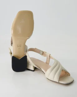 G168 Sandalen in Beige