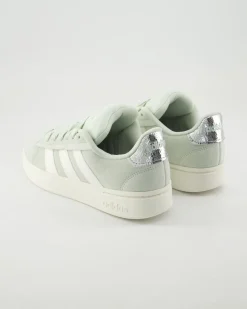 Grand Court Alpha Sneaker in Grün