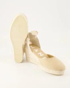 Hamptons Wedges in Beige