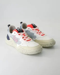 Hana Sneaker in Beige