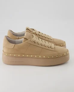 Hot Sneaker in Beige