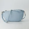 Melbu Halfmoon Bag Umhängetasche in Blau
