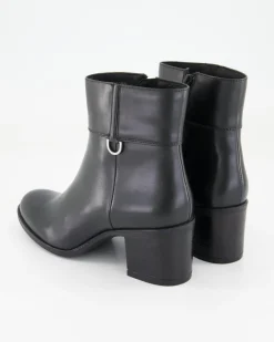 New Asheel Stiefeletten in Schwarz