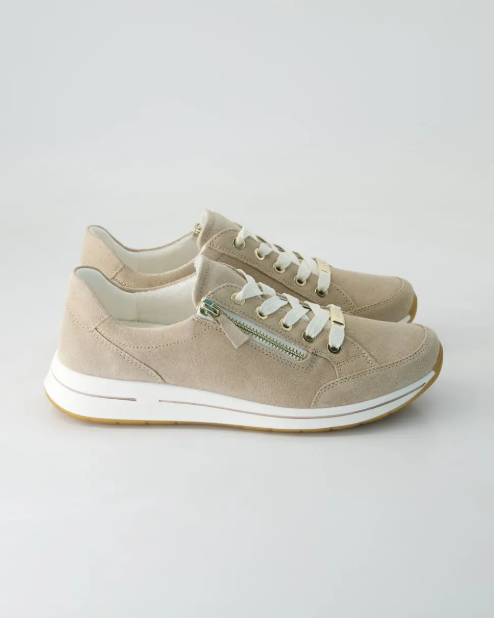 OSAKA Schnürschuhe in Beige