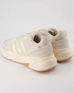 Ozelle Sneaker in Beige