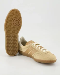 Pulse Sneaker in Beige