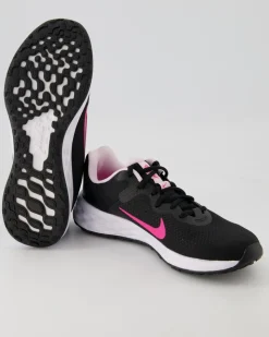 Revolution 6 NN Sportschuhe in Schwarz