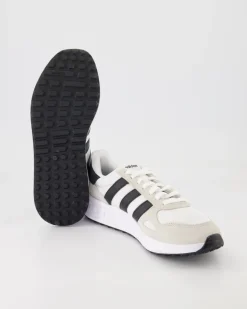 Run 84 Sportschuhe in Weiß