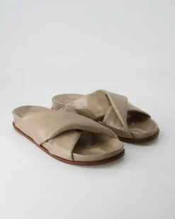 S210 Pantoletten in Grau