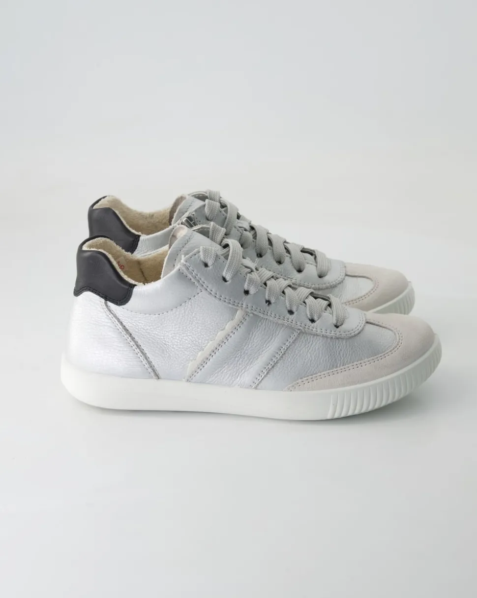 Silence Sneaker in Silber
