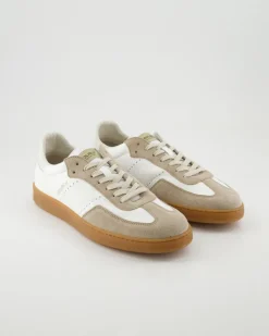 Swing Court Sneaker in Beige