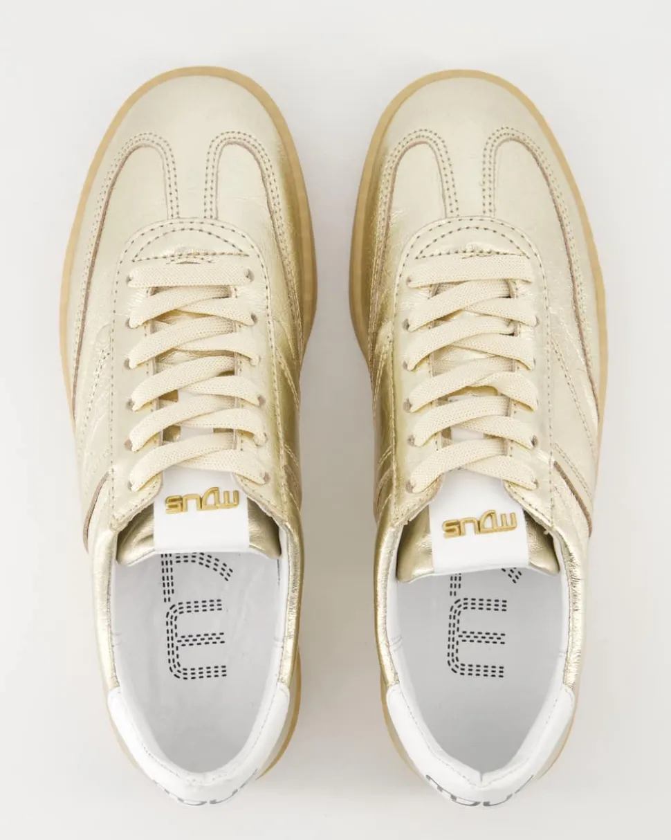 T94132 Sneaker in Gold
