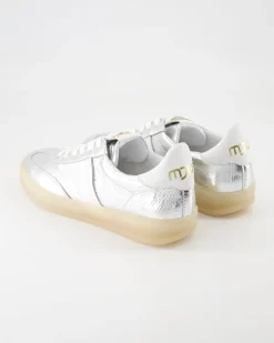 T94109 Sneaker in Silber