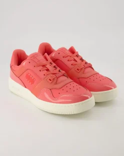 TJW Retro Sneaker in Pink