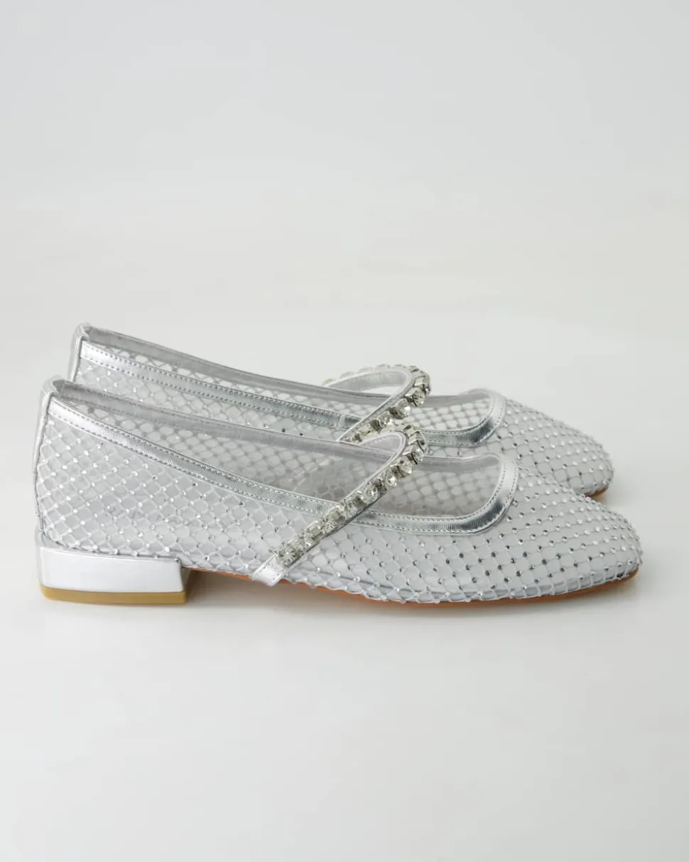 V250507 Ballerinas in Silber