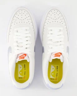 W Nike Court Vison Alta Sneaker