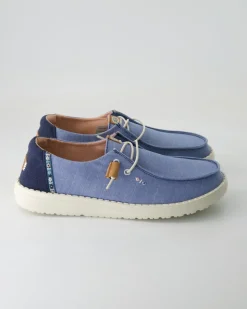 Wendy Chambray Sneaker in Blau